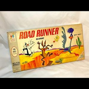 Vintage 1968 Road Runner Board Game